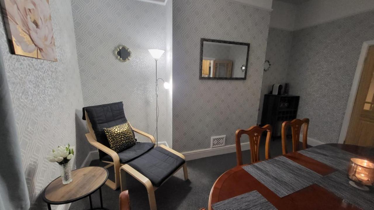 Stay - At Southport Holiday Home - Sleeps 6 Exteriör bild